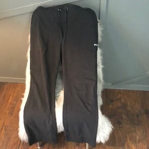 Greys anatomy scrub bottoms. Size Medium.